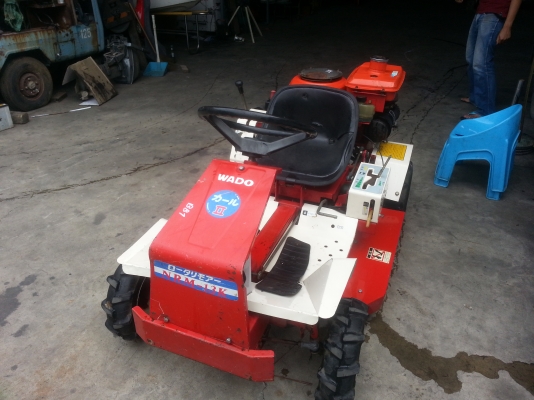 ขายรถตัดหญ้านั่งขับ wado  นำเข้าจากญี่ปุ่น