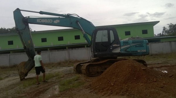 KOBELCO SK 200-8 YN11