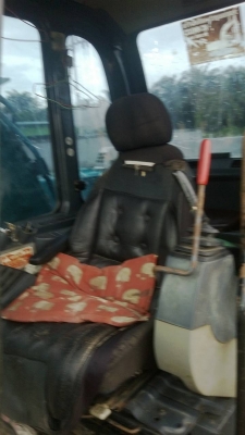 KOBELCO SK 200-8 YN11