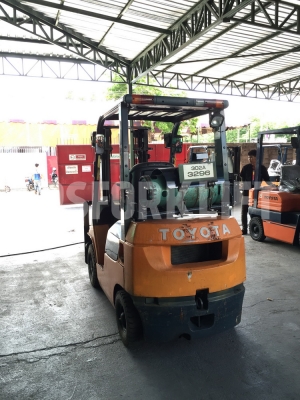 ขายฟอร์คลิฟท์ โตโยต้า 7FG15 เสาสูง 3 ม. จากประเทศญี่ปุ่น ขายฟอร์คลิฟท์ โตโยต้า 7FG15 เสาสูง 3 ม. จากประเทศญี่ปุ่น