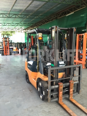 ขายฟอร์คลิฟท์ โตโยต้า 7FG15 เสาสูง 3 ม. จากประเทศญี่ปุ่น ขายฟอร์คลิฟท์ โตโยต้า 7FG15 เสาสูง 3 ม. จากประเทศญี่ปุ่น