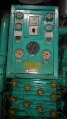 ขายเครื่องปั่นไฟ SACM AGO เครื่อง V 16 สูบ 1200 แรงม้า ไดของ UNELEC 1750 kva ขายรวม 2 เครื่อง ราคา 4000000