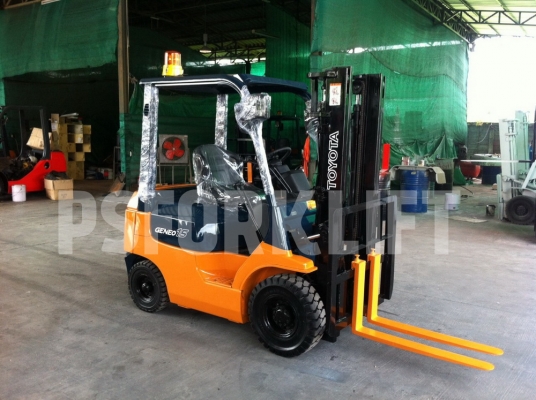 ขายฟอร์คลิฟท์ โตโยต้า 7FG15 เสาสูง 3 ม. จากประเทศญี่ปุ่น