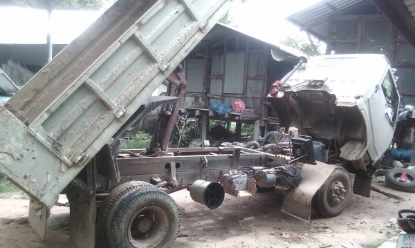 หกล้อ HiNO KM779 ดั้ม5คิว แอร์หนาว ช่วงล่าง FF รถสภาพพร้อมใช้งาน เล่มทะเบียนพร้อม