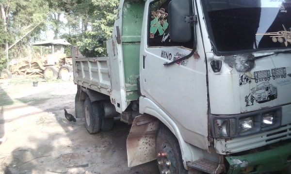 หกล้อ HiNO KM779 ดั้ม5คิว แอร์หนาว ช่วงล่าง FF รถสภาพพร้อมใช้งาน เล่มทะเบียนพร้อม