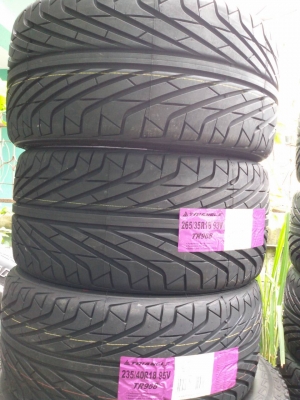 ยางใหม่ 235 40 18 หลัง 265 35 18ชุดละ8000