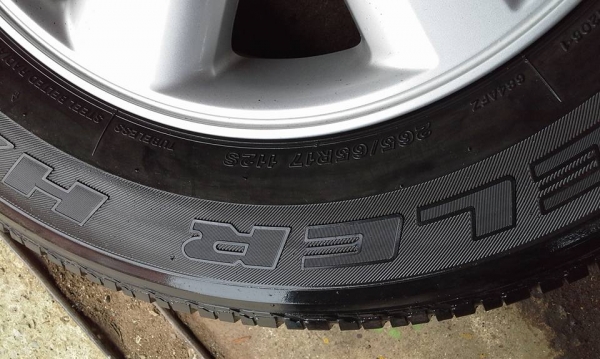 ขายล้อเดิม วีโก้พีลันเนอร์ ขอบ 17"พร้อมยาง 5900 ขายล้อเดิม วีโก้พีลันเนอร์ ขอบ 17"พร้อมยาง 5900