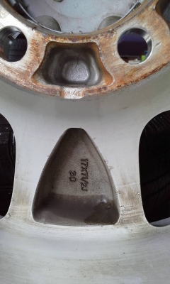 ขายล้อเดิม วีโก้พีลันเนอร์ ขอบ 17"พร้อมยาง 5900 ขายล้อเดิม วีโก้พีลันเนอร์ ขอบ 17"พร้อมยาง 5900