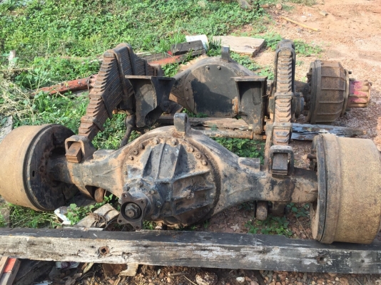 เฟืองท้ายIsuzu ร๊อกกี้10ล้อเพลาดียง