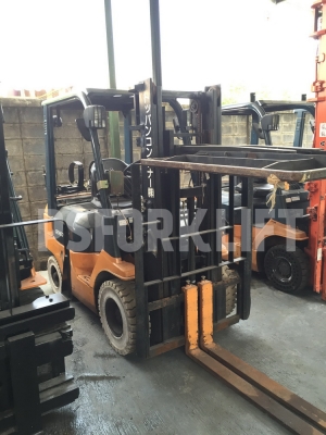 ขายฟอร์คลิฟท์ โตโยต้า 7FG15 เสาสูง 3 ม. จากประเทศญี่ปุ่น