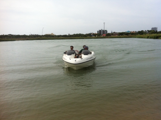 ขายเรื่อseadoo speedster