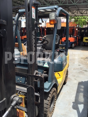 ขายฟอร์คลิฟท์ โตโยต้า 7FG15 เสาสูง 3 ม. จากประเทศญี่ปุ่น ขายฟอร์คลิฟท์ โตโยต้า 7FG15 เสาสูง 3 ม. จากประเทศญี่ปุ่น