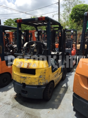 ขายฟอร์คลิฟท์ โตโยต้า 7FG15 เสาสูง 3 ม. จากประเทศญี่ปุ่น ขายฟอร์คลิฟท์ โตโยต้า 7FG15 เสาสูง 3 ม. จากประเทศญี่ปุ่น