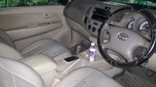 Vigo 1J VVT-i เทอร์โบ Extra-Cab ติดLPG หัวฉีด หลังคา SUV-SAMMIT