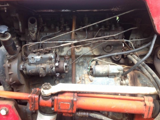 ขายด่วนครับ แมสซี่เฟอร์กูสัน 185 แรง พร้อมใบดันหน้ากับผาพรวน ของ CMT