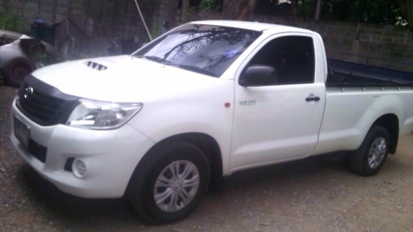 โตโยต้าวีโก้หัวเดียวปี13สภาพสวยยางใหม่ปี15ใช้งานเเค่50,000กว่าโลเท่านั้นไม่มีชนเเละอุบัตเหตุพร้อมใช้งานได้เลยไม่ผิดหวังเเน่นอน