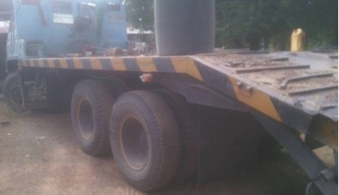 ISUZU JCM 240 HP 6SD1 สิบล้อ 2 เพลา เทรลเลอร์ท้ายลาดขึ้นรถแบ็คโฮร PC 200 ได้สบายเลยครับ เครื่องยนต์ 240 แรงวางใหม่แจ้งลงเล่มครบพร้อมอินเตอร์ 4 SPEED ช่วงล่าง 2 เพลาของ JUMBO 200 สภาพดีสุดๆพร้อมใช้งาน ภายในเก๋งคอนโซลสวยครบ พวงมาลัยเพาเวอร์ เบรคลม ช่วงล่างใ