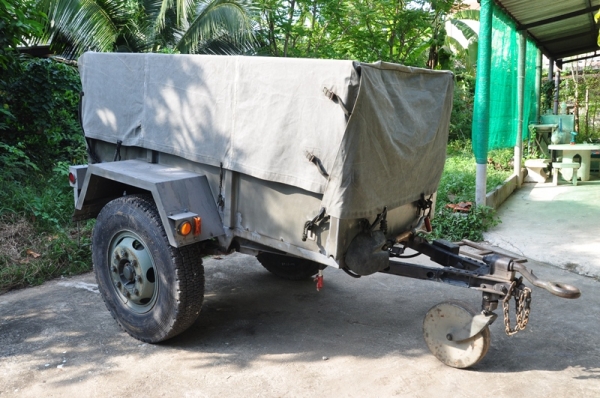 ขาย jeep กลาง TOYOTA FQ10 พร้อม เทรเลอร์