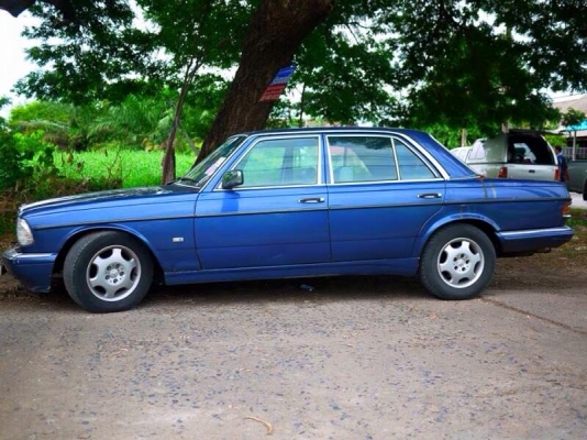 ขายโครตถูก!!! Benz w123 พร้อมทะเบียนแท้ขาดปี 51