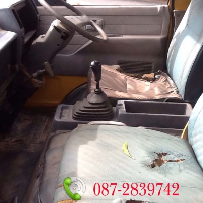 ขายรถบรรทุกกระบะเหล็ก 6 ล้อ ISUZU NPR 115 แรงม้า ขายรถบรรทุกกระบะเหล็ก 6 ล้อ ISUZU NPR 115 แรงม้า