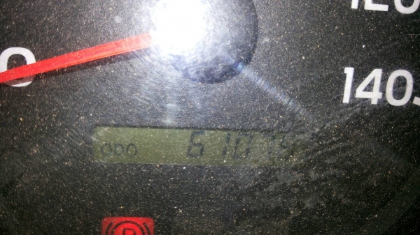 ขายดาวน์รถบรรทุก 6 ล้อดัมพ์ HINO FC9J 175 แรงม้าปี 2556 ขายดาวน์ 200000