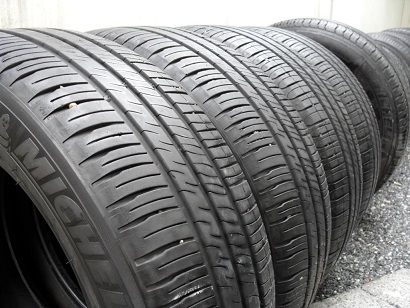 ขายยาง MICHELIN ENERGY XM2 ปี13 (1ชุด) 215-60-16 ราคา 3,500 ขายยาง MICHELIN ENERGY XM2 ปี13 (1ชุด) 215-60-16 ราคา 3,500