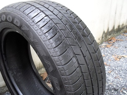 ขายเศษยาง GOODYEAR NCT5 ปี1214 1เส้น 205-55-16 ราคา 1,000 ขายเศษยาง GOODYEAR NCT5 ปี1214 1เส้น 205-55-16 ราคา 1,000