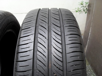 ขายเศษยาง DUNLOP ENASAVE EC300 ปี14 1เส้น 205-55-16 ราคา 800