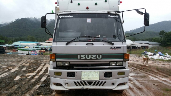 ขายรถบรรทุก 10 ล้อรั้วเพลาเดี่ยว ISUZU ROCKY 175 แรงม้า ราคา 600000