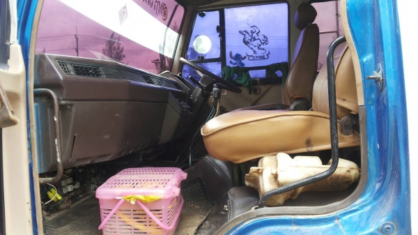 ขายรถบรรทุก 10 ล้อดัมพ์ MITSUBISHI FN527MA 195 แรงม้า ช่วงของรุ่นเทอร์โบ ราคา 800000