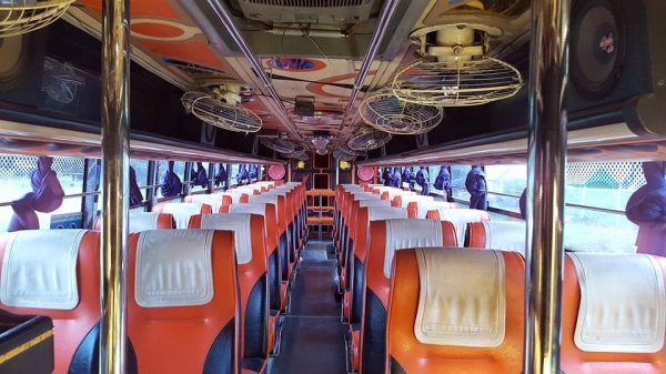 ขายบัสพัดลม สภาพ98\%เครื่องเสียงเต็มพร้อมโอน