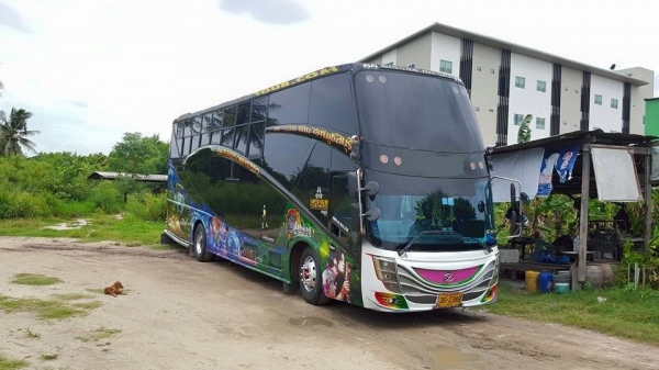 ขายบัสพัดลม สภาพ98\%เครื่องเสียงเต็มพร้อมโอน