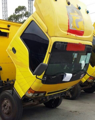 หกล้อ อีซูชุ NQR140โบว์อิเตอร์ รุ่นพิเศษ 4.30ม แคชชีใหญ่ สวยเดิมทุกคัน เล่มทะเบียน/โอน ราคา 525,000บ คุยได้ (ช่วงล้อต่อดั้ม)เหมาะมากๆ