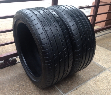 ยาง Toyo Type T1 Sport 225 45 18 จำนวน 2 เส้น กลางปี13 ดอกเต็ม ไม่มีปะ