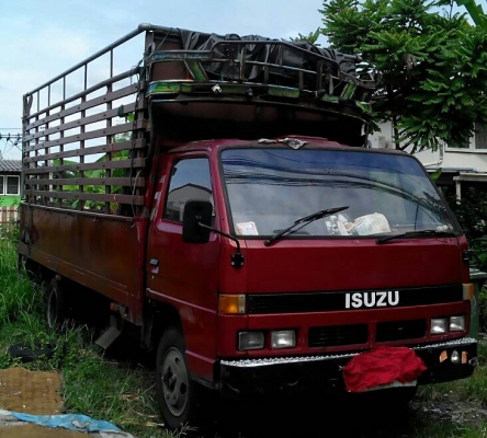 หกล้อ อีซูซุ NPR120แรง พ.เวอร์ ช่วงยาว5ม สภาพดีพร้อมใช้งาน ทะเบียนพร้อมโอน