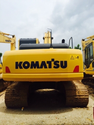 ขายด่วน!! Komatsu PC200-8MO 2,200 ชม.สภาพสวยค่ะ