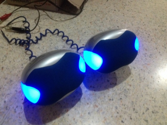 ลำโพงเเขวน KENWOOD 100Wมีไฟสวยๆของเก่าญี่ปุ่นสภาพสวยคู่ละ