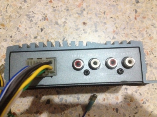 เเอม ALPINE ตัวเล็ก 4CH ของเก่าญี่ปุ่นแท้สภาพสวย