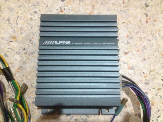 เเอม ALPINE ตัวเล็ก 4CH ของเก่าญี่ปุ่นแท้สภาพสวย