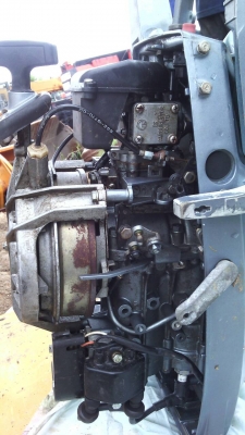 ขายเครื่องยนต์ใบพัดติดเรือ YAMAHA