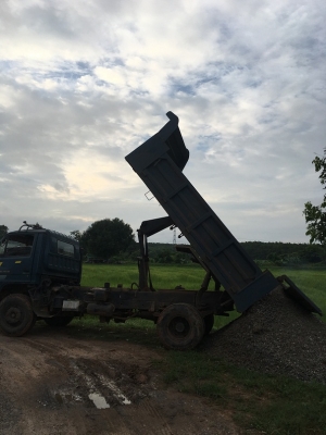 NPR115 ช่วงล่างF  เครื่อง4BD ดั้มใหญ่ พาวเวอร์ เกียร์สโล ต่อรองได้