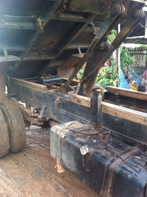 NPR115 ช่วงล่างF  เครื่อง4BD ดั้มใหญ่ พาวเวอร์ เกียร์สโล ต่อรองได้