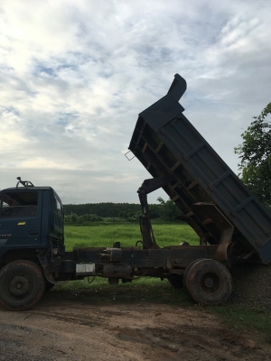 NPR115 ช่วงล่างF  เครื่อง4BD ดั้มใหญ่ พาวเวอร์ เกียร์สโล ต่อรองได้