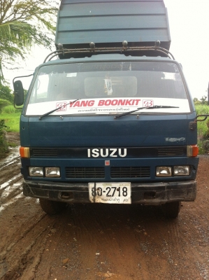 NPR115 ช่วงล่างF  เครื่อง4BD ดั้มใหญ่ พาวเวอร์ เกียร์สโล ต่อรองได้