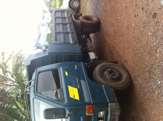 NPR115 ช่วงล่างF  เครื่อง4BD ดั้มใหญ่ พาวเวอร์ เกียร์สโล ต่อรองได้