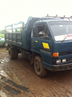 NPR115 ช่วงล่างF  เครื่อง4BD ดั้มใหญ่ พาวเวอร์ เกียร์สโล ต่อรองได้