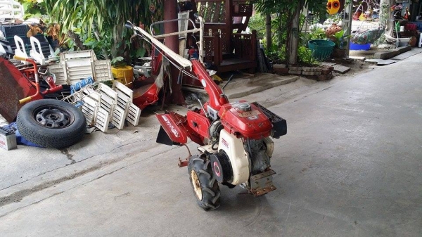 รถไถเดินตาม YANMAR   รุ่น YK700 ขนาด 7 แรง  เครื่องยนต์เบนซิน  เก่าญี่ปุ่น  สภาพสวย