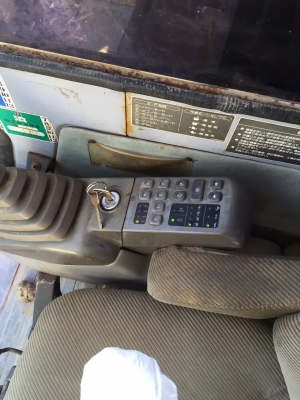 รถขุด EX120-2 เอกสารอินวอยล์ รถสภาพสวย พร้อมใช้ ไฟฟ้าครบ แอร์เย็น ระบบสมบูรณ์