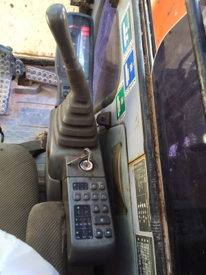 รถขุด EX120-2 เอกสารอินวอยล์ รถสภาพสวย พร้อมใช้ ไฟฟ้าครบ แอร์เย็น ระบบสมบูรณ์