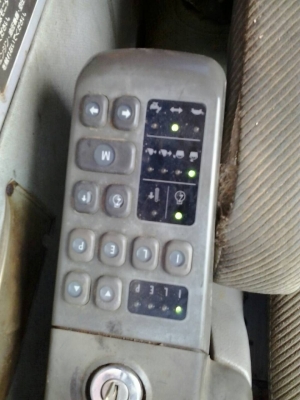 รถขุด EX120-2 เอกสารอินวอยล์ รถสภาพสวย พร้อมใช้ ไฟฟ้าครบ แอร์เย็น ระบบสมบูรณ์